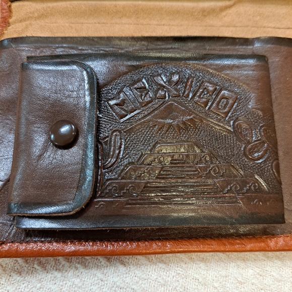 Alejandro Yeo Clutch Wallet Hand Tooled Pure Leather Floral Engraved With Mexico - Picture 8 of 16